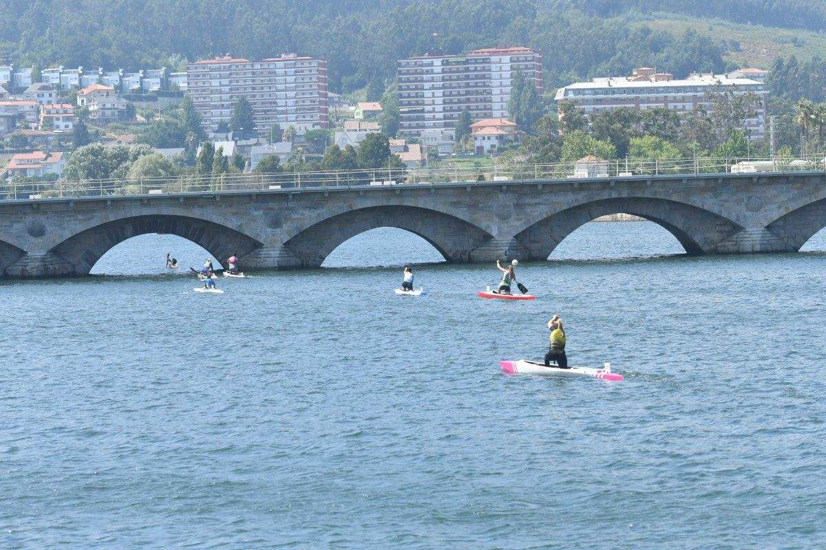 Segunda edición da regata Entre Pontes