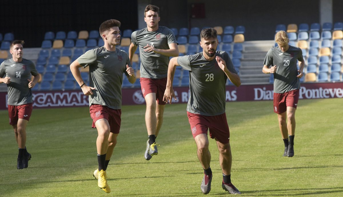 Os irmáns Barbeito e Pacheco no primeiro adestramento do Pontevedra 19/20