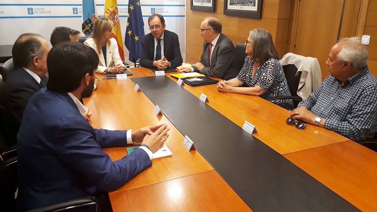 Firma del convenio entre Instituciones Penitenciarias y la Xunta de Galicia