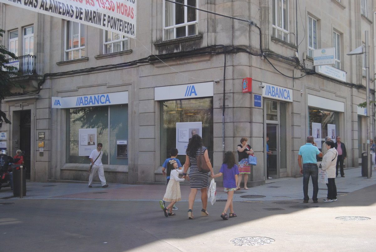 Nueva imagen de Abanca en la sucursal de Benito Corbal