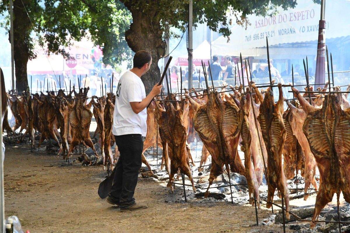 L Festa do Carneiro ao Espeto en Moraña