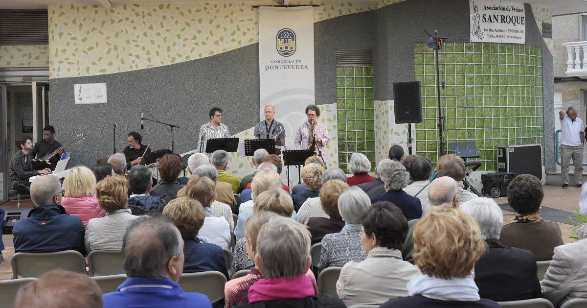 Actuación de Ribeira Sacra Jazz Orquestra