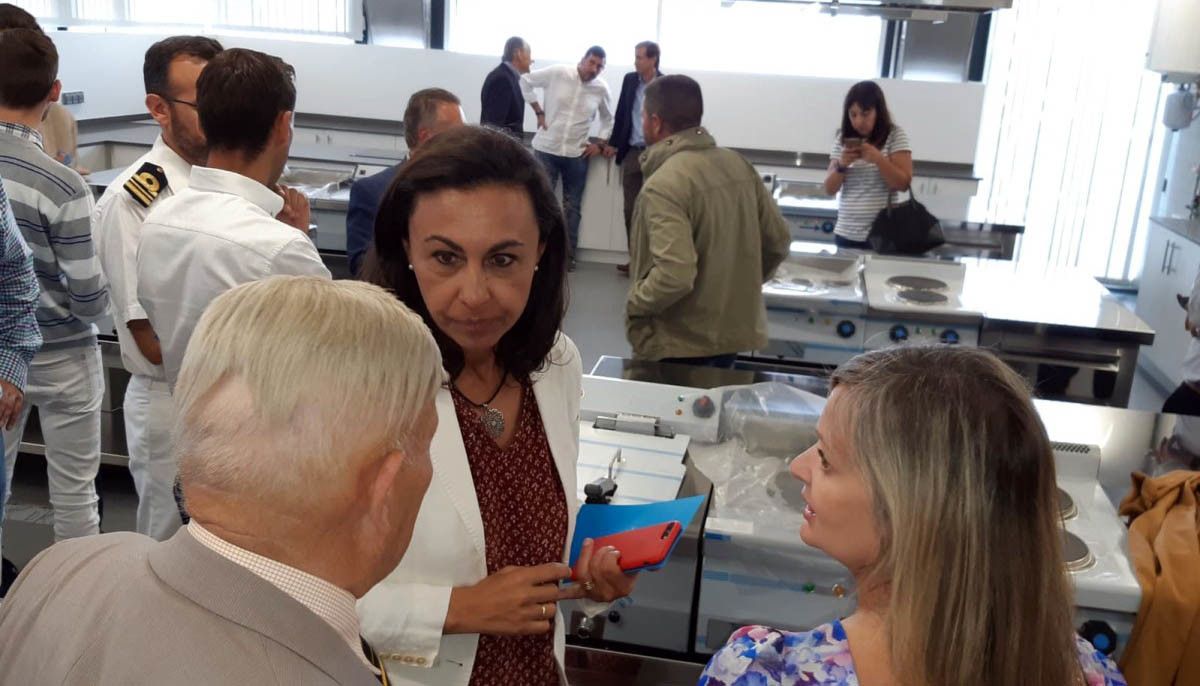 Marín inaugura o seu novo viveiro de empresas