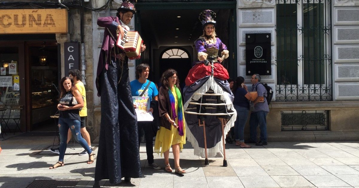 Presentación de la décima edición de Itineranta delante del Concello