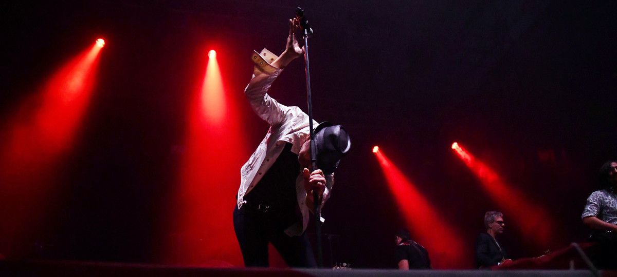 Concerto de 'Fondo Norte' e Tequila na praza da España nas Festas da Peregrina