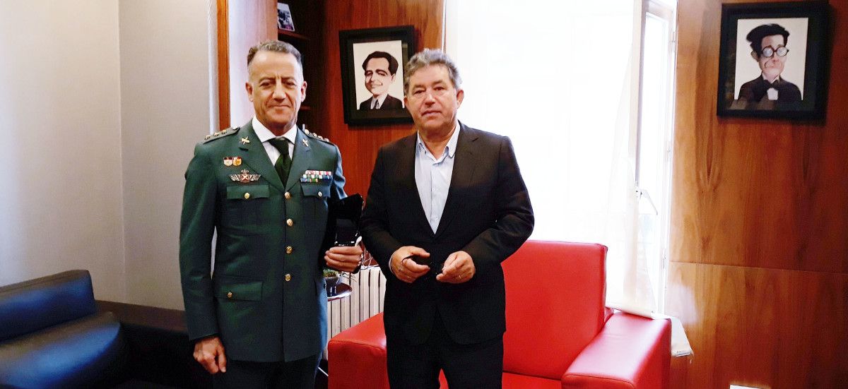 Reunión do coronel Simón Venzal con Miguel Anxo Fernández Lores