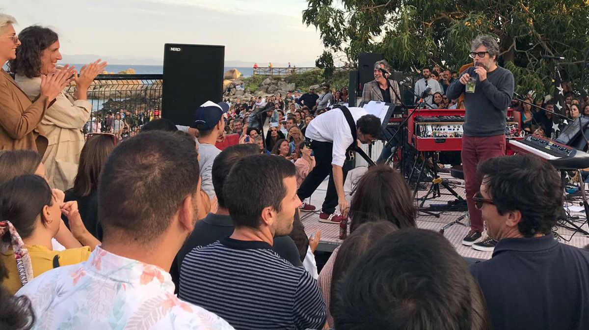 Concierto de Iván Ferreiro y Leiva en El Náutico de San Vicente do Mar