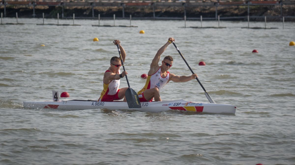 Adrián Sieiro e Sergio Vallejo no mundial de Szeged