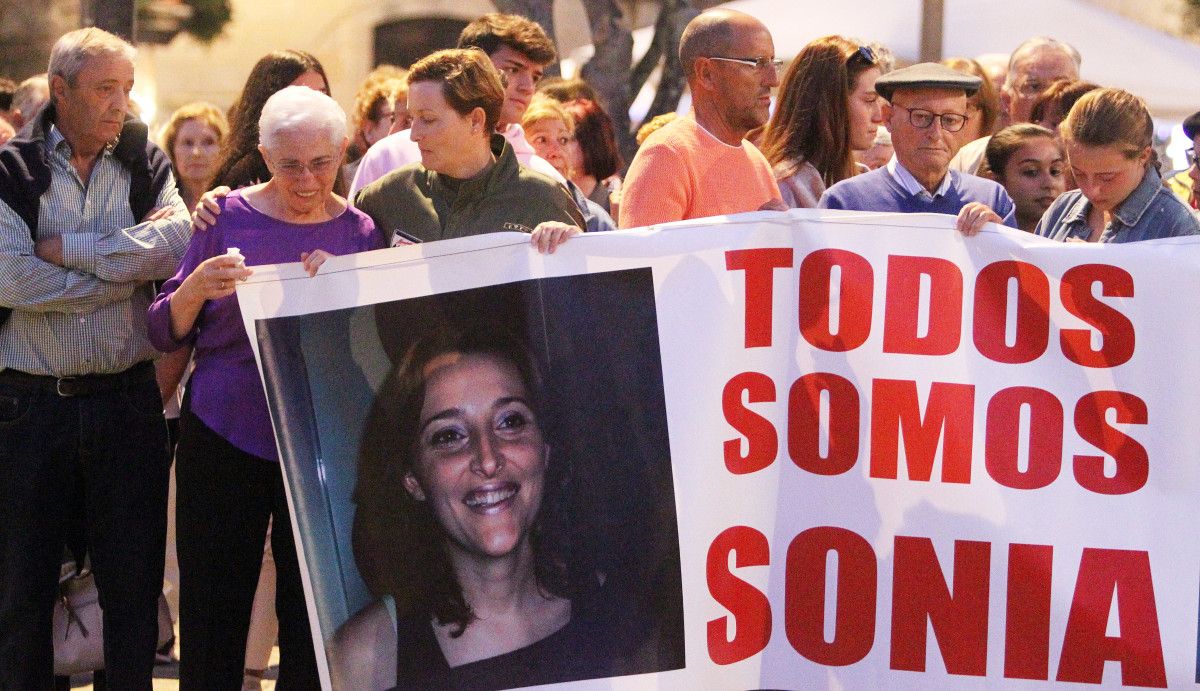 Manifestación de lembranza a Sonia Iglesias Manifestación de lembranza a Sonia Iglesias