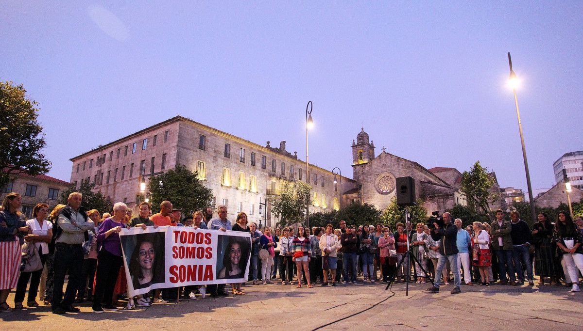 Manifestación de lembranza a Sonia Iglesias Manifestación de lembranza a Sonia Iglesias