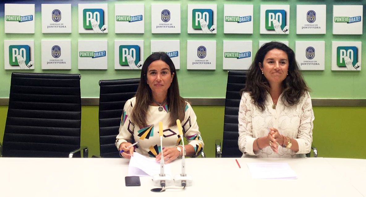 Pepa Pardo e Silvia Junco, na sala de prensa do Concello