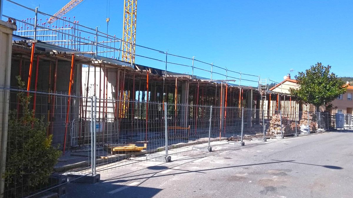 Obras da residencia de Cerdedo