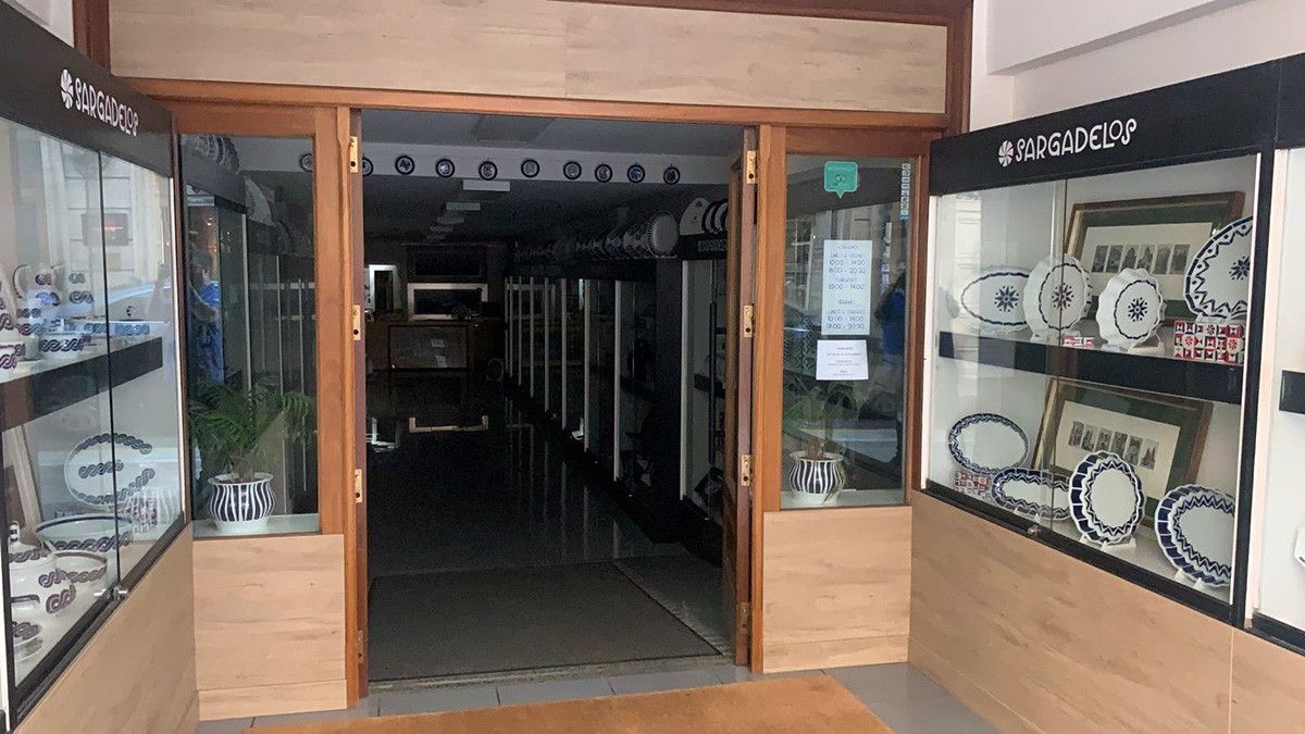 Comercio de la calle Oliva sin luz