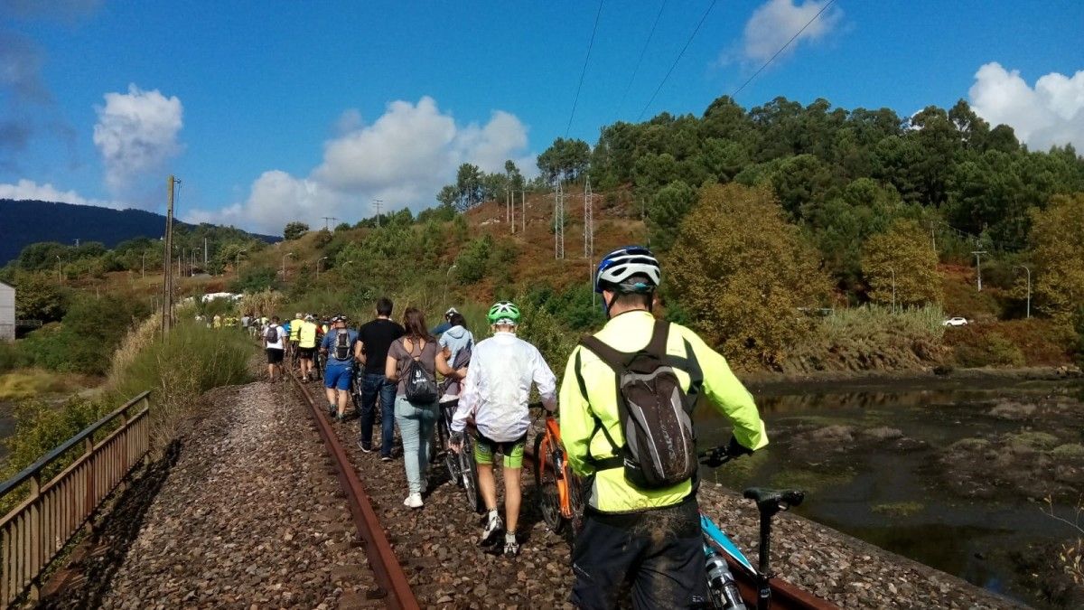 Marcha para reivindicar unha Vía verde entre Pontevedra e Vigo