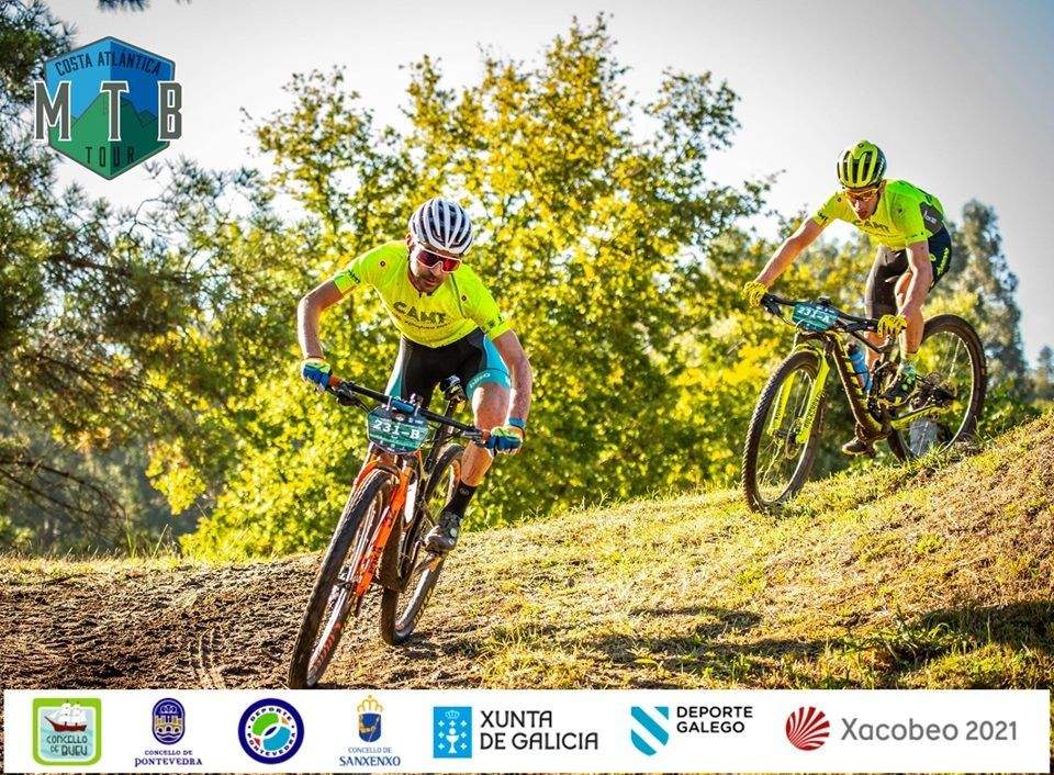 David Vaz e Javier Busto durante a primeira Costa Atlántica MTB Tour
