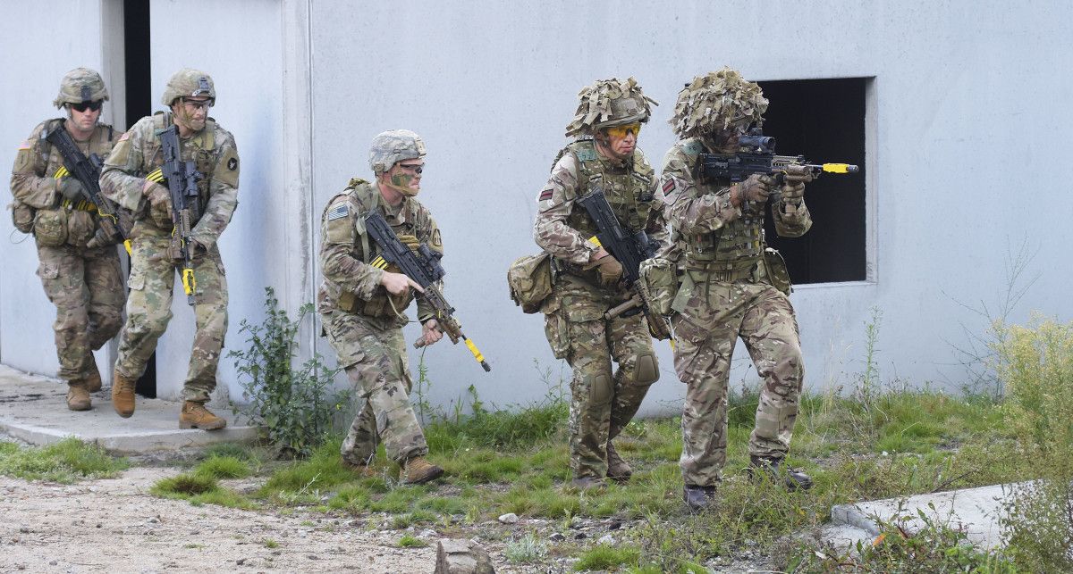 Exercicio bilateral entre a Brilat e o Exército Británico na base Genera Morillo de Figueirido