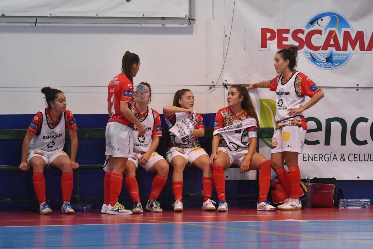 Partido entre Poio Pescamar e Atlético Navalcarnero na Seca