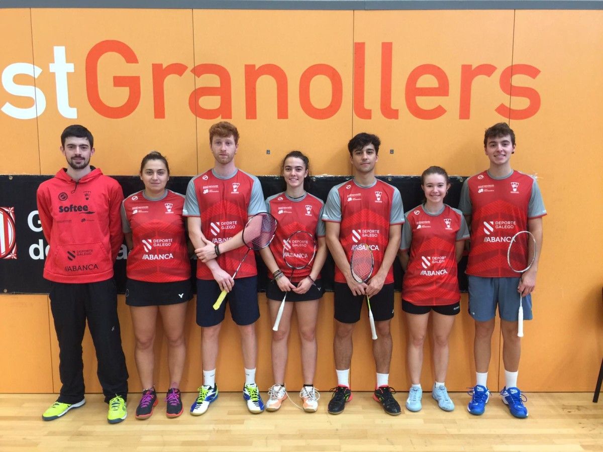 Equipo do Bádminton Ravachol Pontevedra na xornada de liga en Granollers