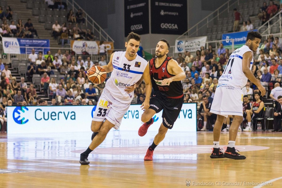 Partido entre o Coviran Granada e o Marín Peixe Galego
