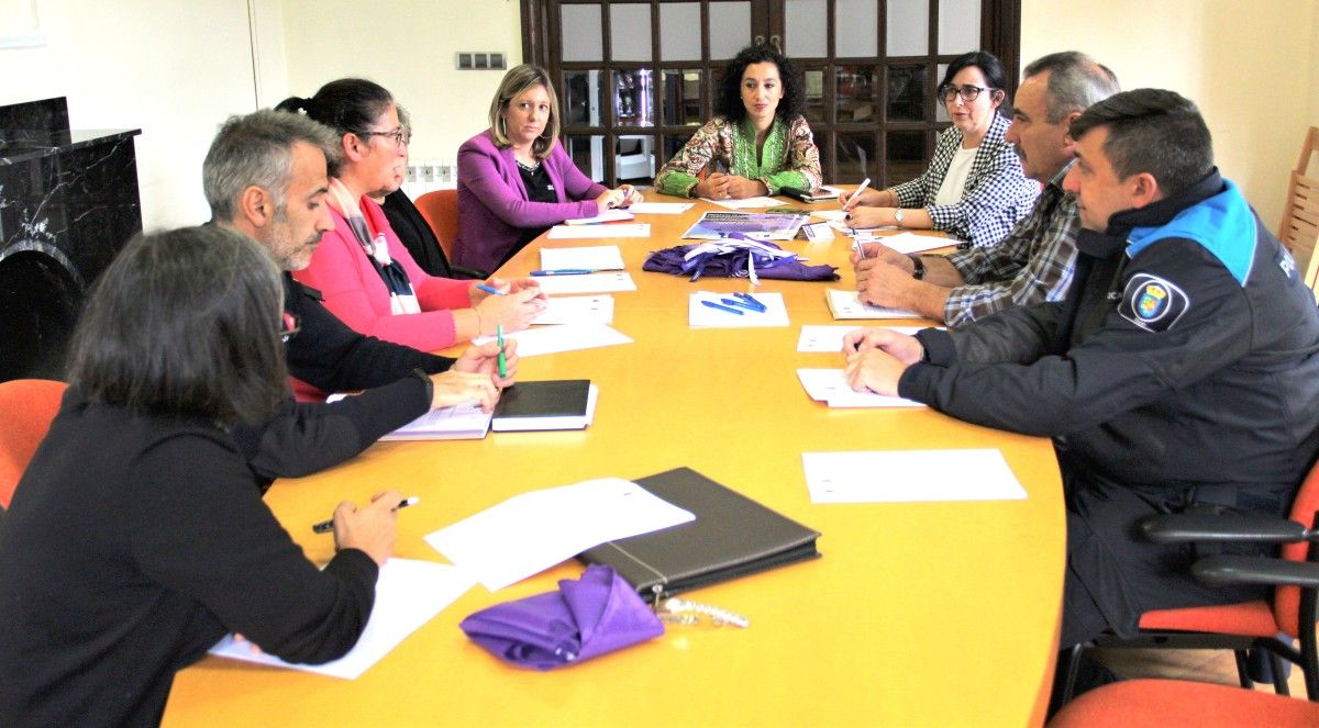 Mesa de trabajo contra la Violencia de Género en Marín