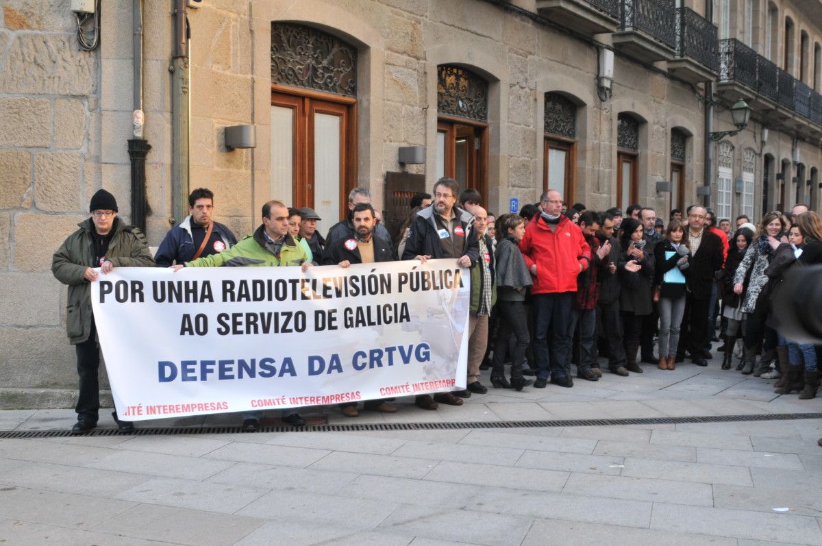 Concentración en 2010 ante la Delegación de la CRTVG en Pontevedra