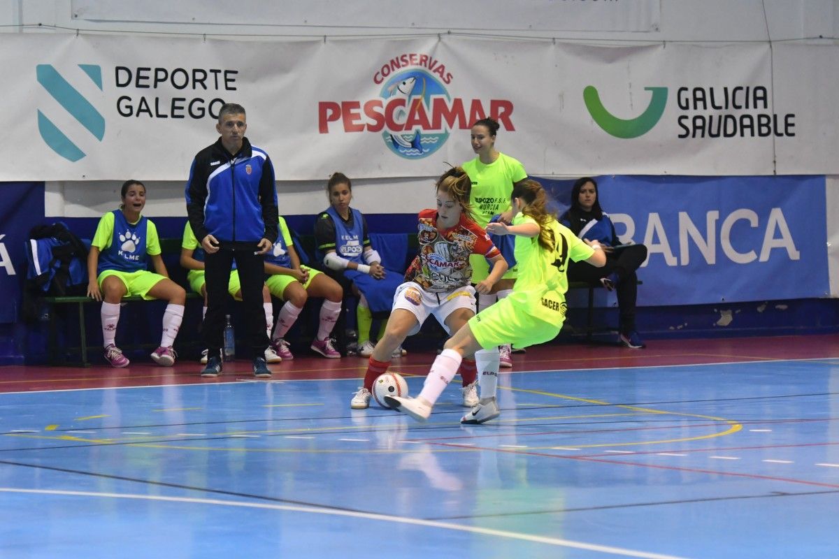 Partido entre Poio Pescamar e Ucam El Pozo Murcia na Seca