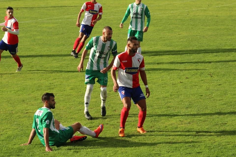 Partido entre el Somozas y el Arosa