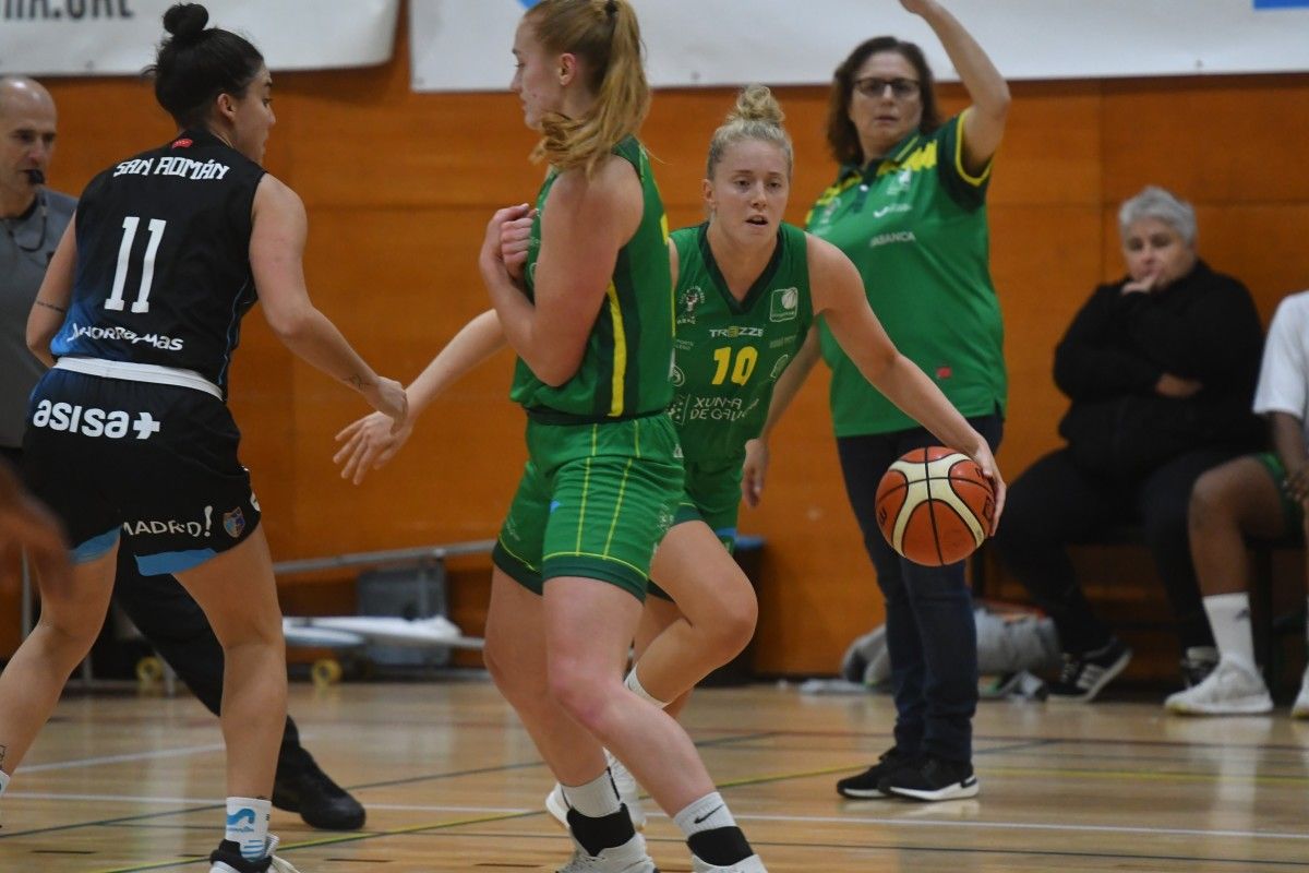 Partido entre Arxil e Estudiantes no CGTD