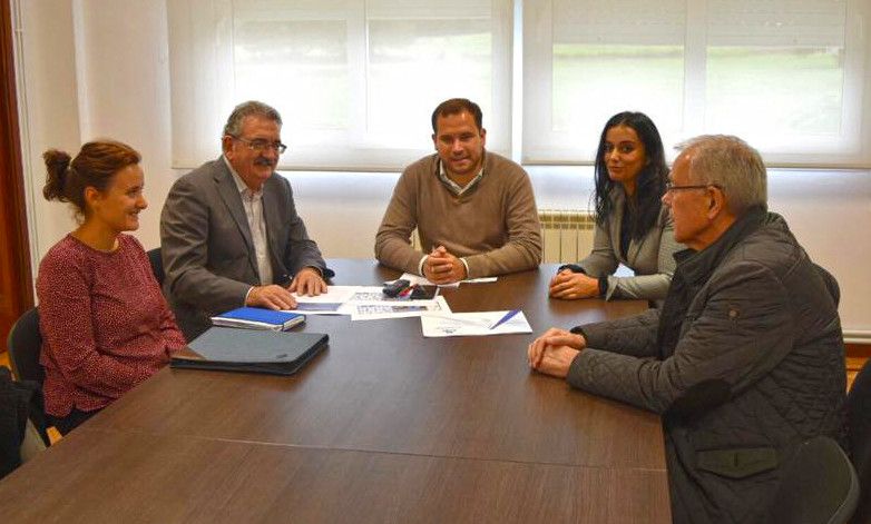 Reunión entre Jorge Cubela y directivos de Aempe