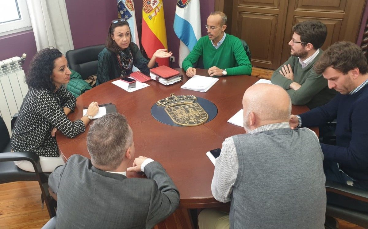 Reunión con la empresa Copcisa por las obras de la Avenida de Ourense