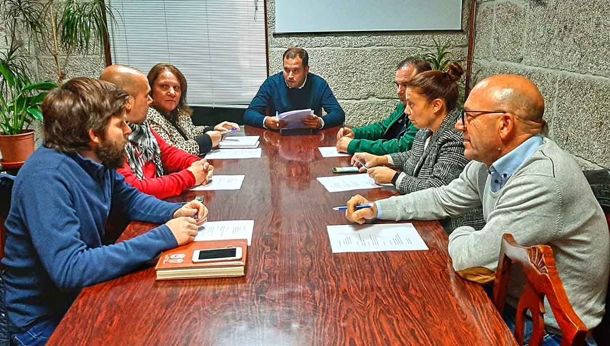 Xuntanza en Cerdedo para preparar os orzamentos