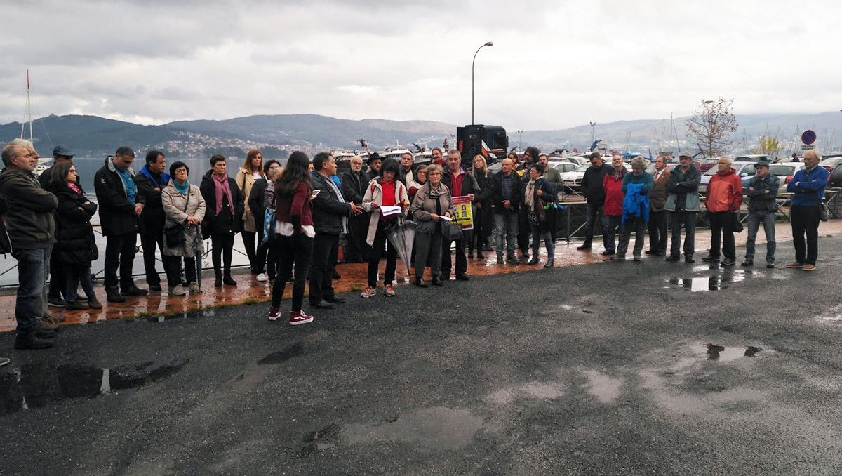 Concentración por la memoria en el puerto de San Adrián de Cobres