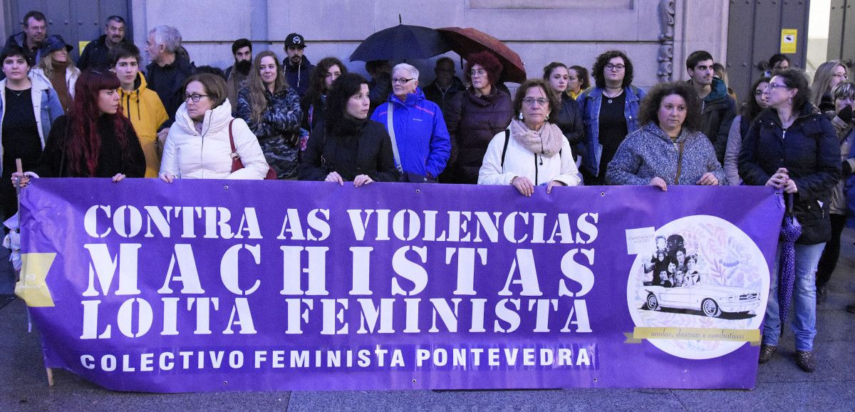 Concentración ante la Audiencia de Pontevedra en repulsa por la sentencia de la Manada de Manresa
