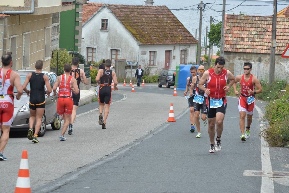 Participantes no IV Tríatlon Concello de Poio