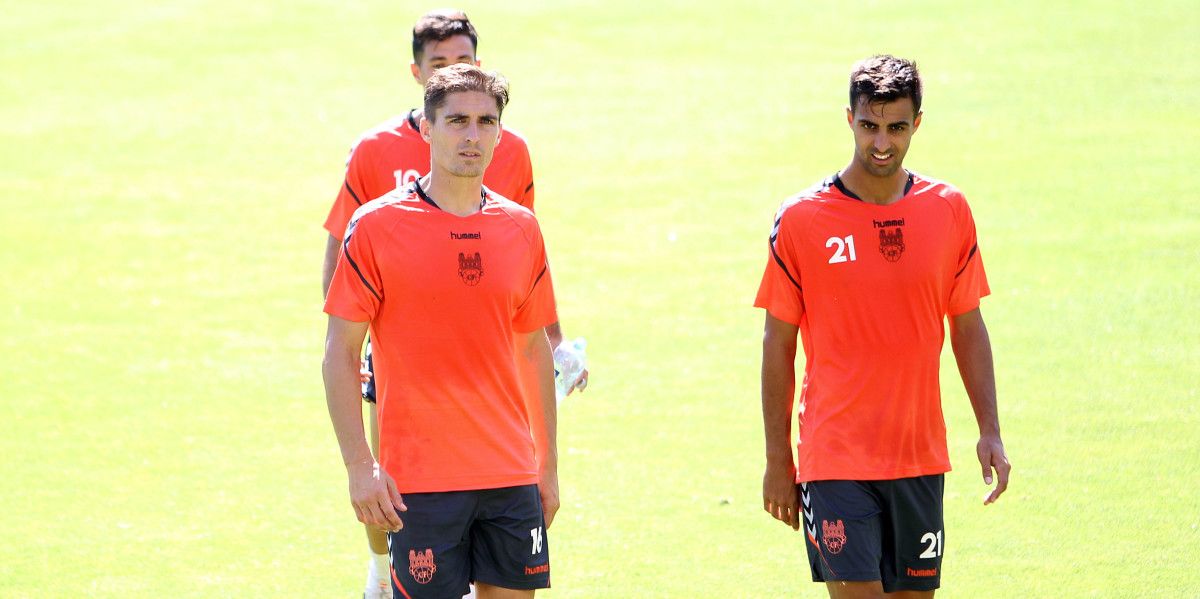 Berrocal y Romay durante un entrenamiento del Pontevedra