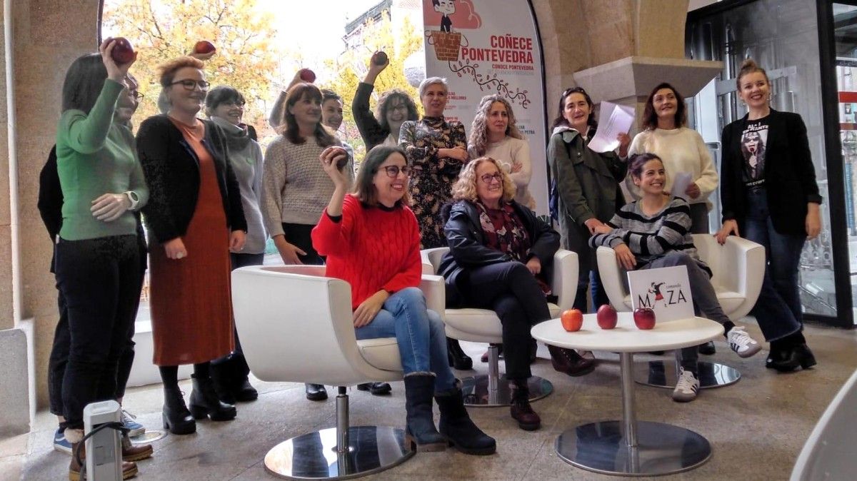 Presdentación de la Asociación Feminista Comando Mazá