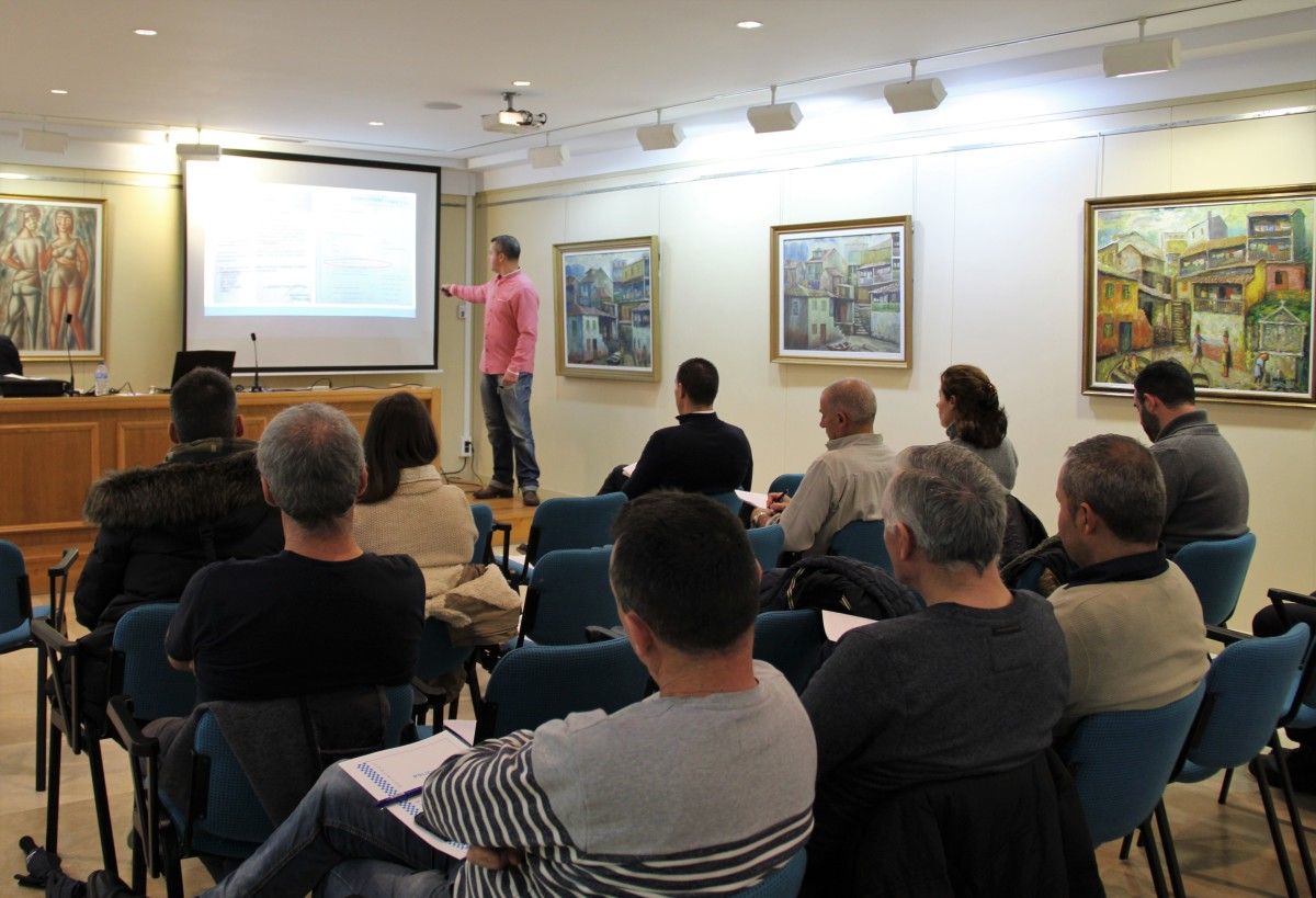 Curso de formación de la Policía Local de Marín