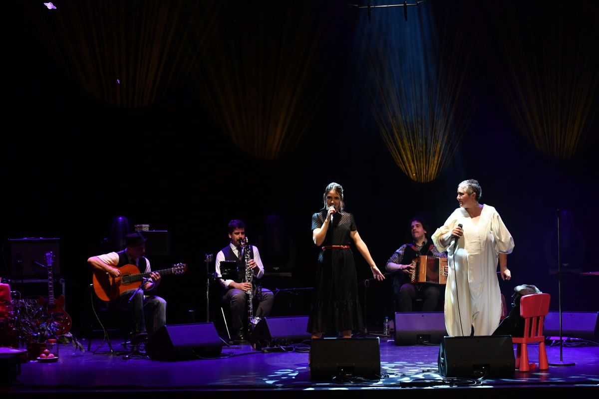 Concierto de Marful y Sabela en Culturgal
