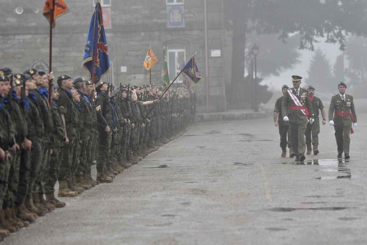 Acto de la Inmaculada en la base militar de la Brilat