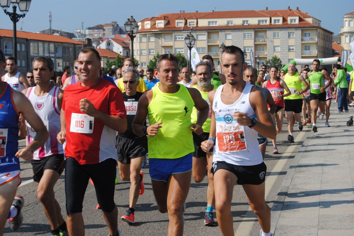 Participantes na XVII edición da Carreira popular de Santiaguiño do Burgo