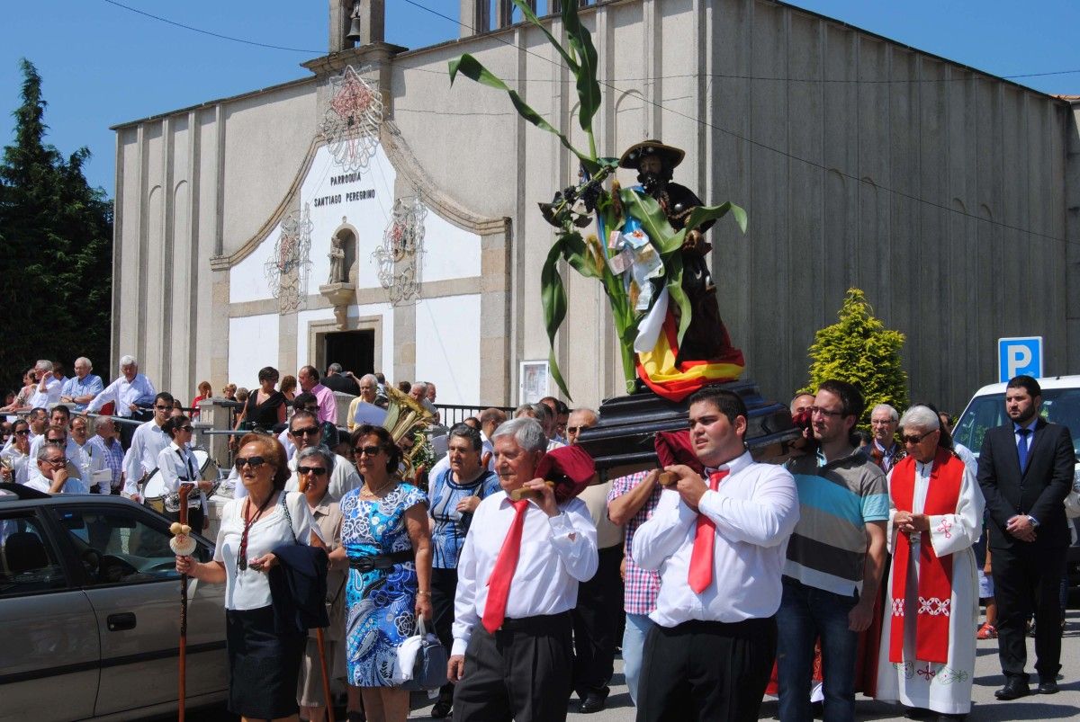 Procesión en honor a Santiaguiño do Burgo