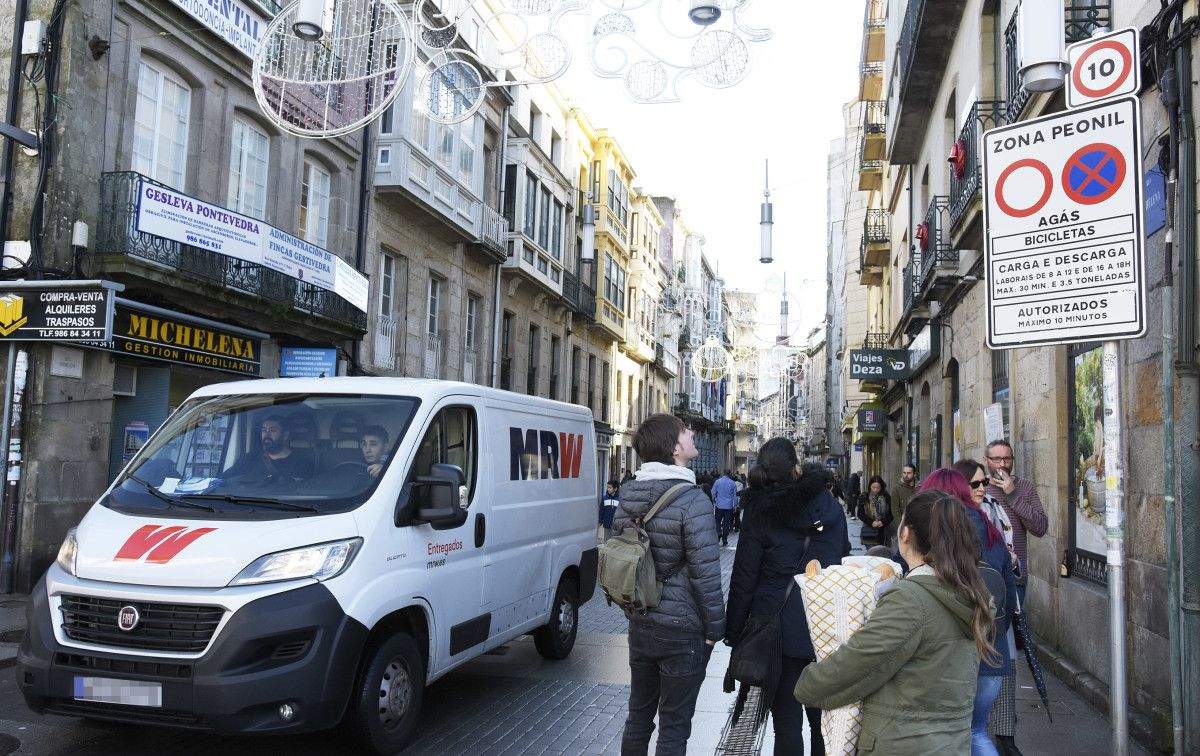 Señal de 'zona 10' en la calle Michelena