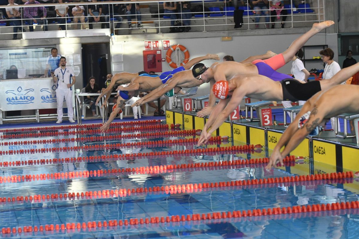 Participantes no Campionato Galego Absoluto de Natación en Pontemuíños