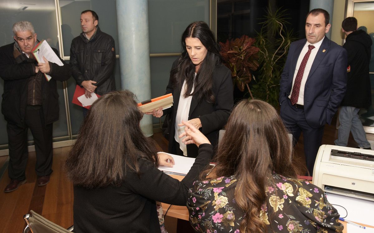 O Pontevedra aproba as súas contas e inclúe no Consello ao sector crítico con Murillo despois dunha tensa xunta de accionistas
