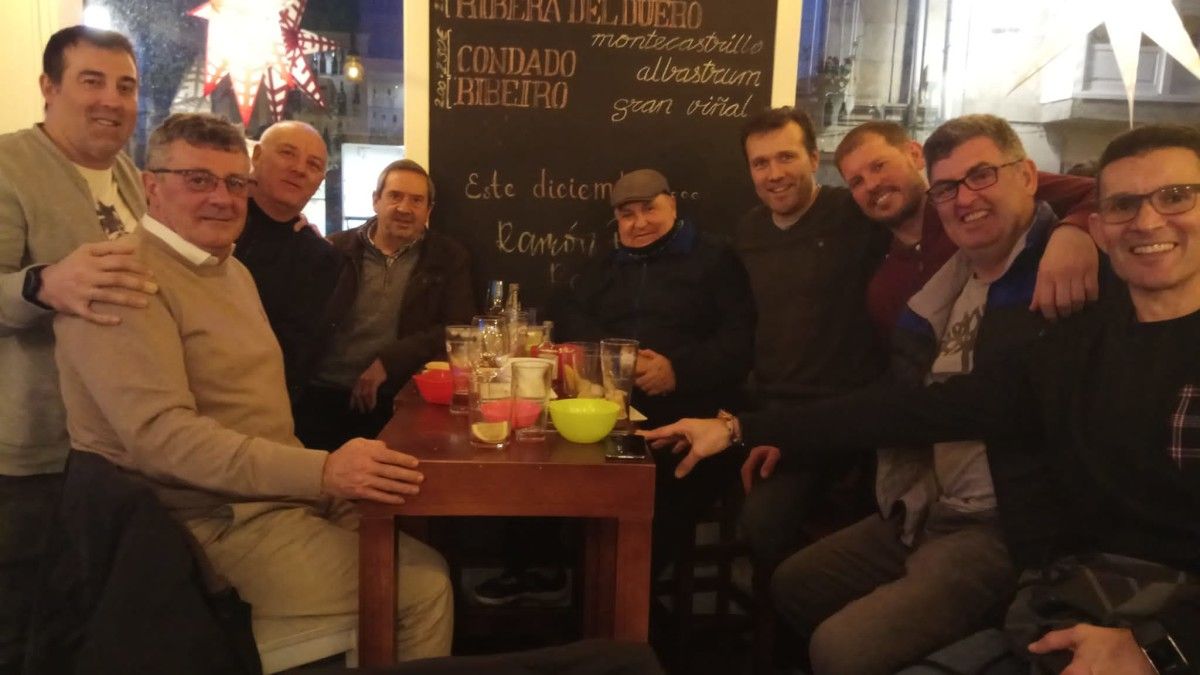 Cena de Navidad de ex-teucristas