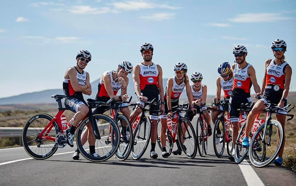 Foto do 'Training Camp' do BMC-Vifit Pro Team en 2019