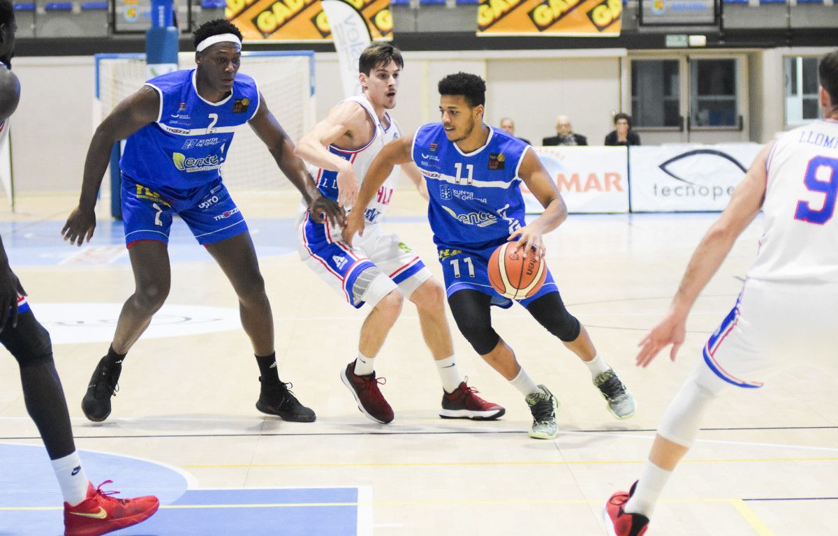 Partido da Liga LEB Ouro entre Peixe Galego e HLA Alicante