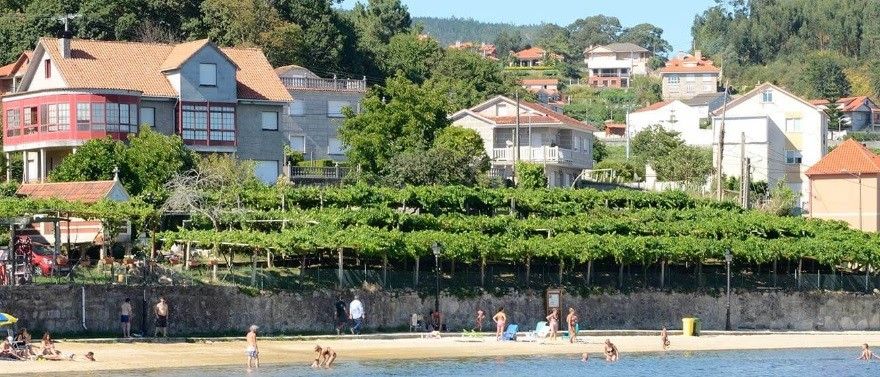 Praia do Padrón, en Combarro