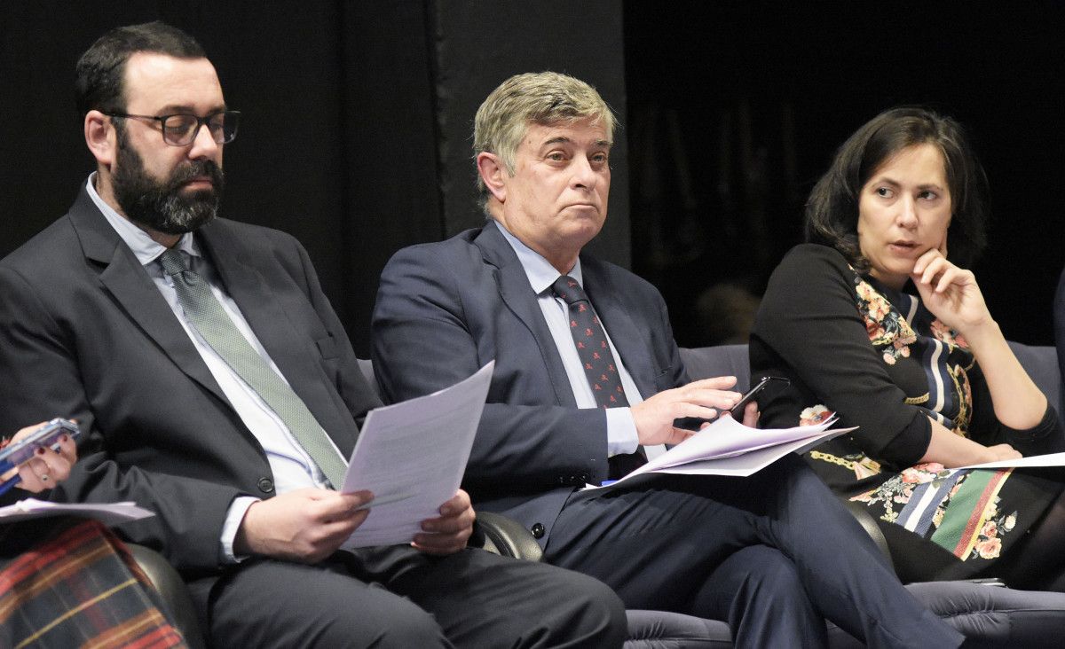 Pleno municipal no Teatro Principal