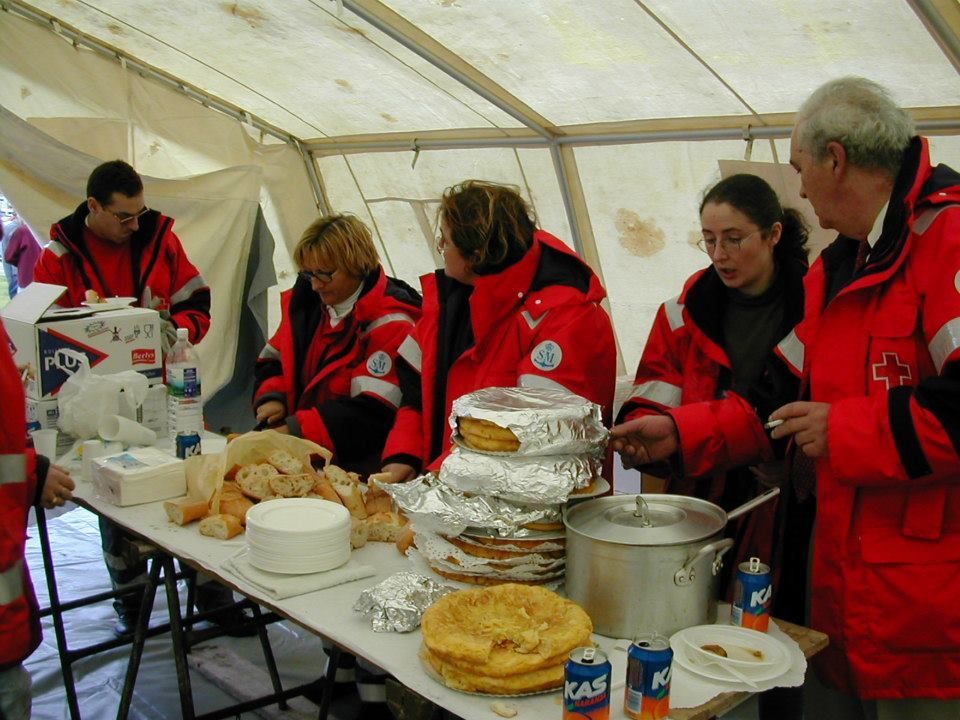 Voluntarios de Cruz Roja en Galicia